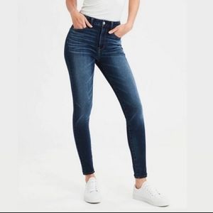 American Eagle Women's Dark Wash Super Stretch Skinny Leg